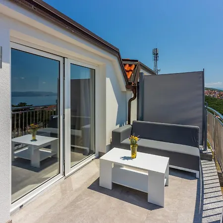 Apartment Sunshine D Crikvenica