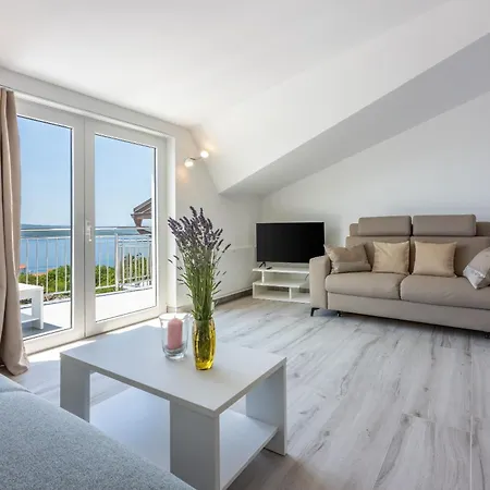 Sunshine D Apartman