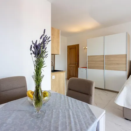 Sunshine D Apartman