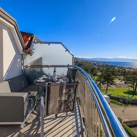 Apartman Sunshine D