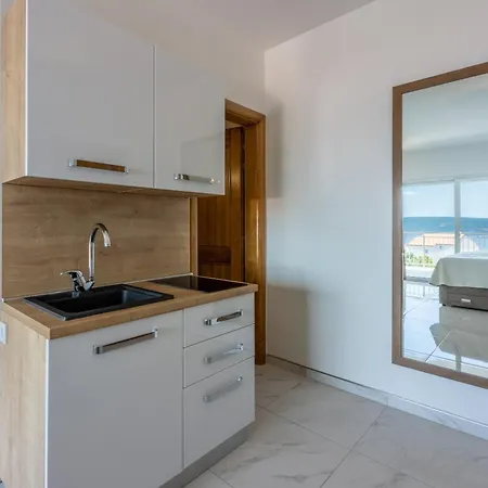 Sunshine D Apartman *