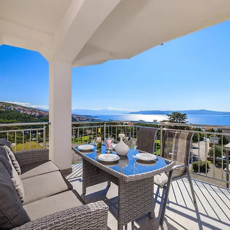 Sunshine D Apartment *