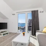 Apartman Sunshine D