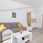 Sunshine D Apartman